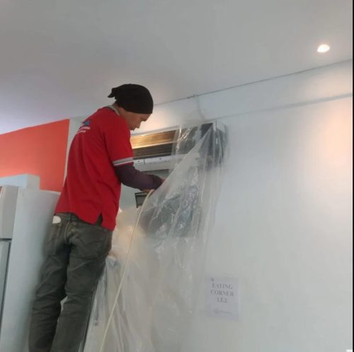 407e234a-eccc-42ed-8eef-e4b166061524